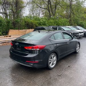 HYUNDAI ELANTRA LIMITED - 8
