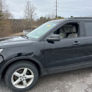 FORD EXPLORER BASE - 2