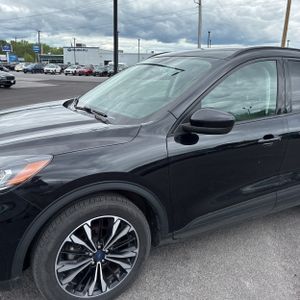 FORD ESCAPE SEL - 2