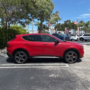 2024 ALFA Romeo TONALE SPECIALE EAWD — фото 10