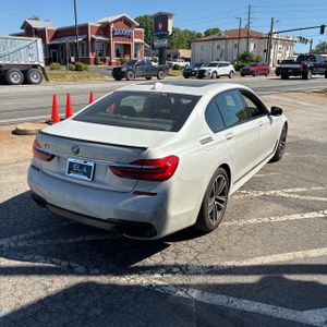 BMW 7 SERIES 750I - 8