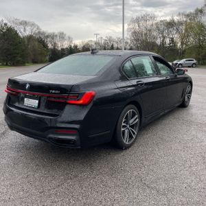 BMW 750 I XDRIVE - 8