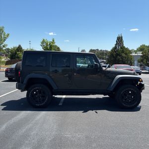 JEEP WRANGLER WILLYS WHEELER - 10