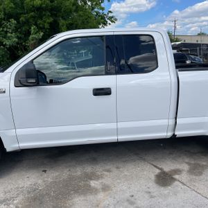 FORD F-150 XLT - 3