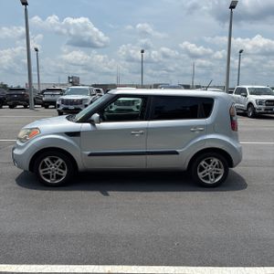 2011 KIA SOUL + — фото 3