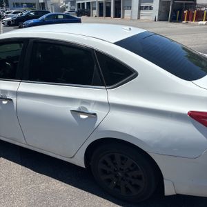 NISSAN SENTRA SV - 6