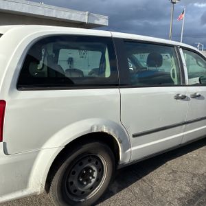 DODGE GRAND CARAVAN - 8
