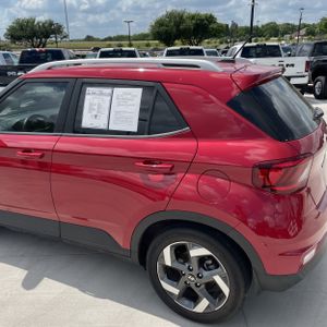 HYUNDAI VENUE LIMITED - 5