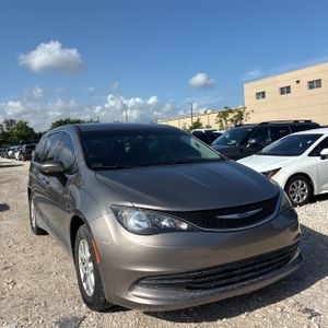 صورة 10 لـ 2018 Chrysler PACIFICA LX