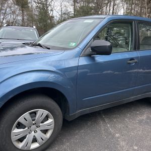 SUBARU FORESTER X - 2