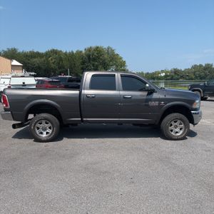 2014 RAM 2500 LARAMIE 照片 10