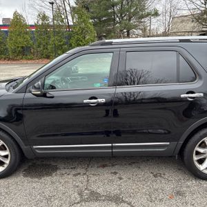 FORD EXPLORER LIMITED - 4