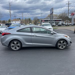 HYUNDAI ELANTRA COUPE BASE - 10
