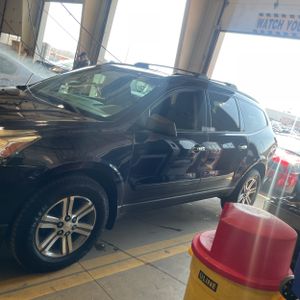 CHEVROLET TRAVERSE LS - 3