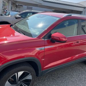 صورة 2 لـ 2023 Volkswagen TAOS SE 4MOTION