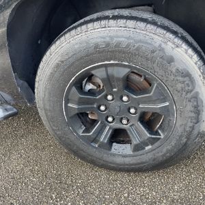 2017 Chevrolet SUBURBAN LT 缩略图 20