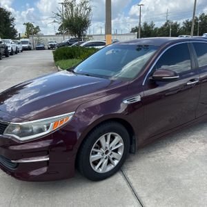 صورة 2 لـ 2016 KIA OPTIMA LX