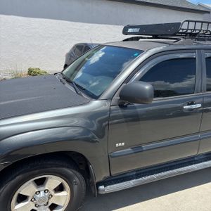 TOYOTA 4RUNNER - 2