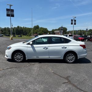 NISSAN SENTRA S - 3