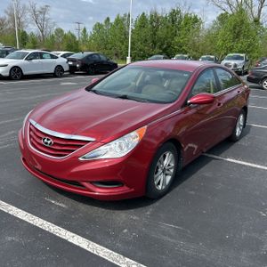 HYUNDAI SONATA GLS - 1