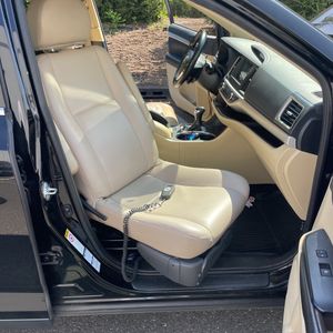 صورة مصغرة 62 لـ 2019 Toyota HIGHLANDER XLE