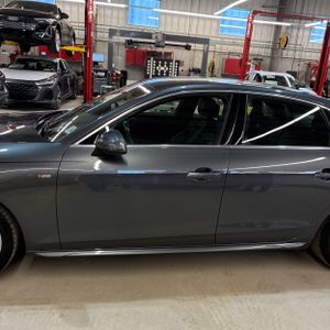 AUDI A4 PREMIUM S LINE - 4
