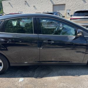 2014 FORD FOCUS SE 照片 9