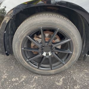 2013 Dodge AVENGER SE — миниатюра 17