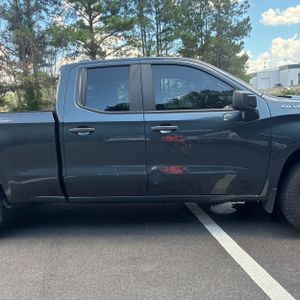 2021 Chevrolet SILVERADO 1500 CUSTOM — миниатюра 11