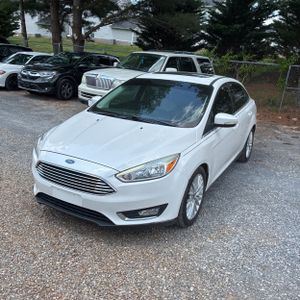 FORD FOCUS TITANIUM - 1