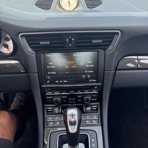 صورة 37 لـ 2015 Porsche 911 CARRERA 4 GTS