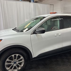 FORD ESCAPE SE - 2