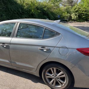 HYUNDAI ELANTRA SEL - 6