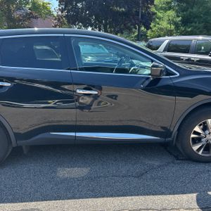 2017 Nissan MURANO S thumbnail 11