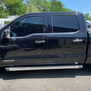 FORD F-150 LARIAT - 3