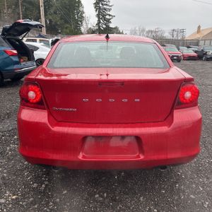 DODGE AVENGER SE - 7