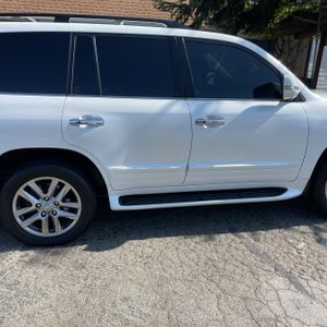 2015 Lexus LX 570 BASE — фото 11