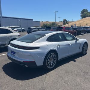 صورة 8 لـ 2026 Porsche PANAMERA