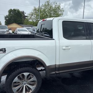 FORD F-150 KING RANCH - 9