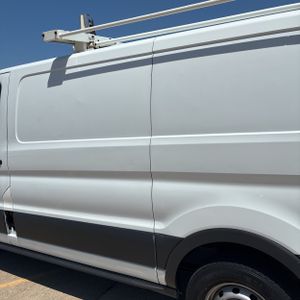 FORD TRANSIT 150 - 6