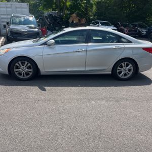 صورة 3 لـ 2011 Hyundai SONATA LIMITED