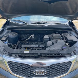 2011 KIA SORENTO LX — фото 41