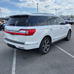 LINCOLN NAVIGATOR BLACK LABEL - 8