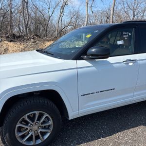 JEEP GRAND CHEROKEE L SUMMIT RESERVE - 2