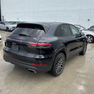 PORSCHE CAYENNE E-HYBRID - 8