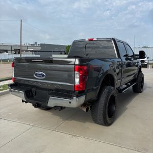 FORD F-250 SUPER DUTY LARIAT - 7