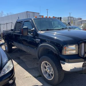 FORD F-350 SUPER DUTY LARIAT - 10