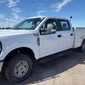 FORD F-250 SUPER DUTY XL - 2