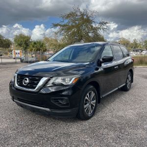 NISSAN PATHFINDER PLATINUM - 1