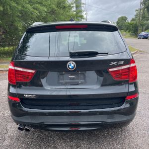 BMW X3 SDRIVE28I - 7